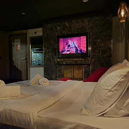 Apartahotel Klc *